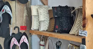 Cabane n°12 - Cabane de Créateurs - Lézards au bord de l'O Cabane n°12 - Cabane de Créateurs - Lézards au bord de l'O