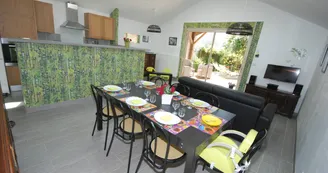 Maison 5 personnes - Gîte l'Amitié La Rochelle