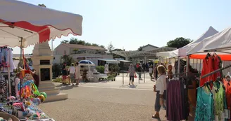 Marché des Mathes