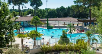 Camping insolite Vacances André Trigano - Domaine de Montcalm Camping insolite Vacances André Trigano - Domaine de Montcalm