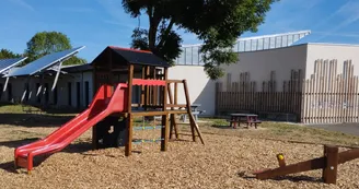 Allée des sports : aire de jeux et city stade