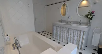 Le Clos de Bacchus - Maison d'hôtes Le Clos de Bacchus - Maison d'hôtes