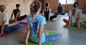 STUDIO PILATES OLERON -Pilates Kids : parents & enfants STUDIO PILATES OLERON -Pilates Kids : parents & enfants