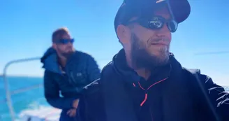 Skip & Sea Skip & Sea