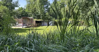 Séjour au vert dans une roulotte en Charente Maritime