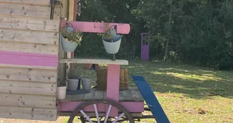 Séjour au vert dans une roulotte en Charente Maritime