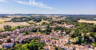 Vue du ciel d'Aubeterre Vue du ciel d'Aubeterre