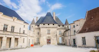 Le château de Barbezieux Le château de Barbezieux