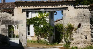 Vindelle-Tonne-ancienne-maison Vindelle-Tonne-ancienne-maison