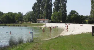 Plan d'eau - Les Gours Plan d'eau - Les Gours