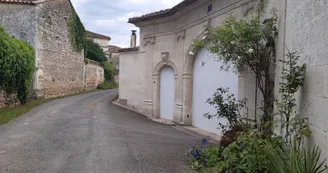 Porche Mouillac Porche Mouillac