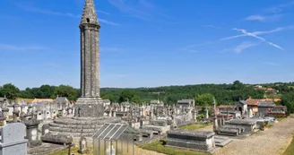 Lanterne des morts de Cellefrouin Lanterne des morts de Cellefrouin