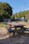 Aire de jeux pour enfants et plateau multisports