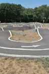 Skate park, pumptrack et terrain de pétanque